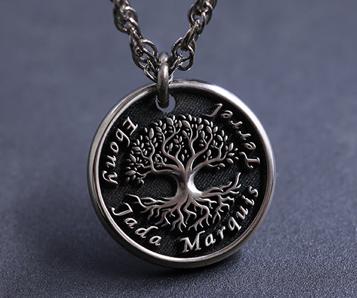 Women's Necklaces