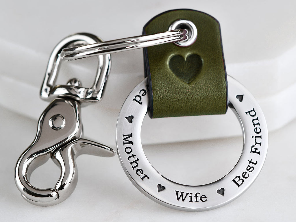 Key Rings For Mom Custom Mothers Day Keychain | Gifts for Mom | Maven Metals