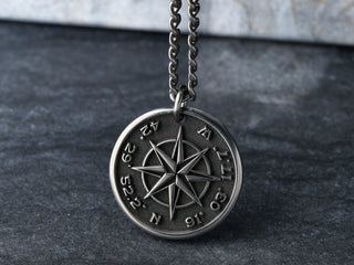 personalized compass necklace with your own coordinates 3D engraved around compass